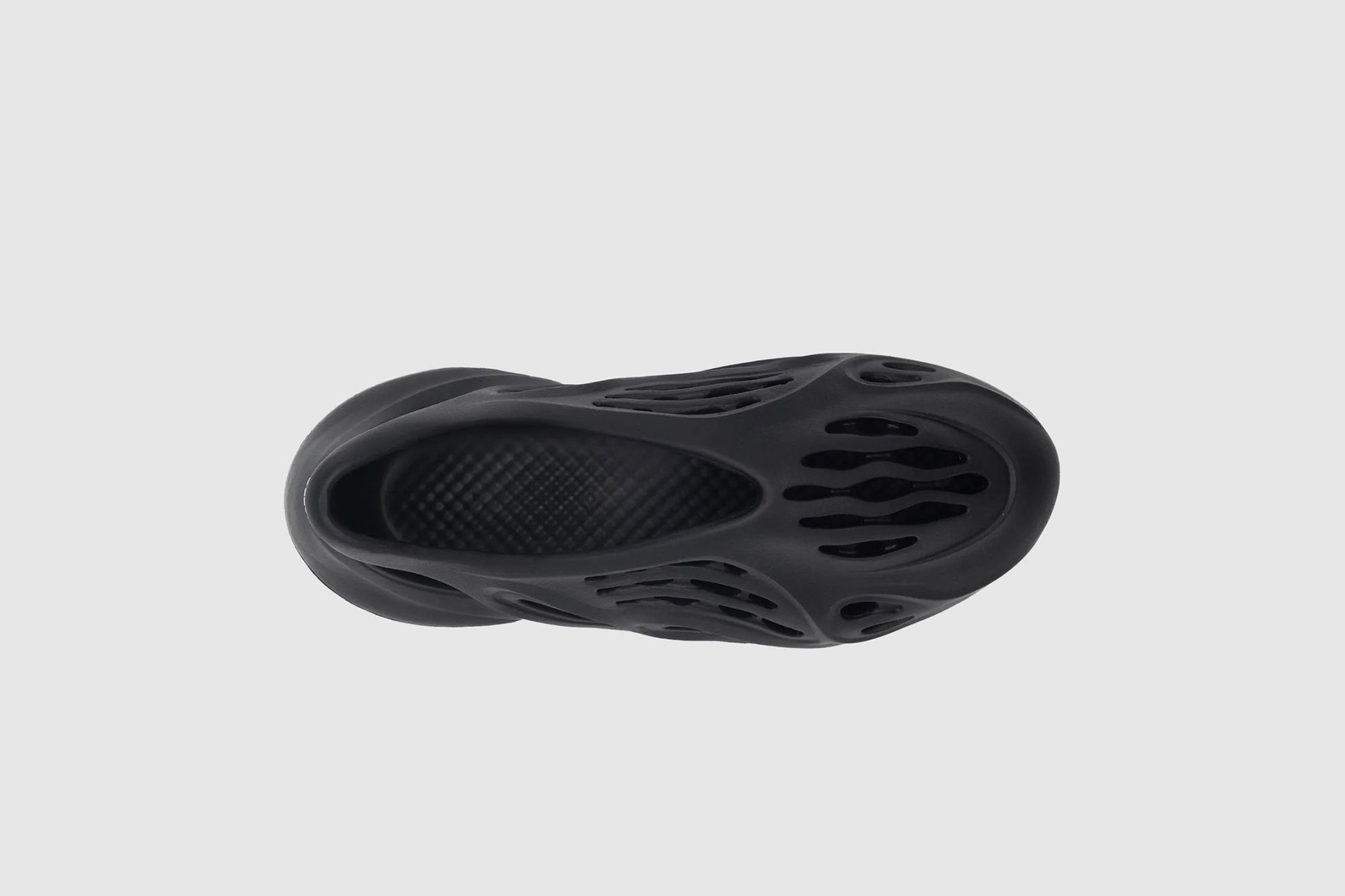 Chaser Foam Runners